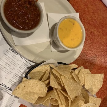 Hoover's Cooking - Hoovers Queso w/salsa - Southern Near Me - Austin, Texas Hoover's Cooking - Hoovers Queso w/salsa - Southern Near Me - Austin, Texas