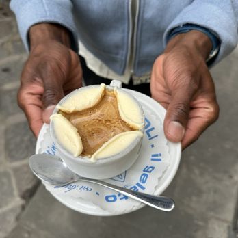 Vivoli - Affogato - Ice Cream & Frozen Yogurt Near Me - Florence, FI Vivoli - Affogato - Ice Cream & Frozen Yogurt Near Me - Florence, FI