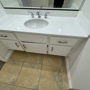 Olmos Handyman Services - Painted vanity countertops - Handyman Near Me