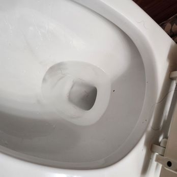 Hotel De La Monnaie - Dirty Toilet - Hotels Near Me - New Orleans, Louisiana