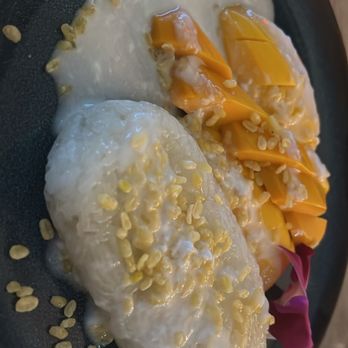 Rim Talay - Mango sticky rice - Thai Near Me - Long Beach, California