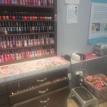 Classy Nails & Spa - Nail bar - Nail Salons Near Me - Wichita, Kansas