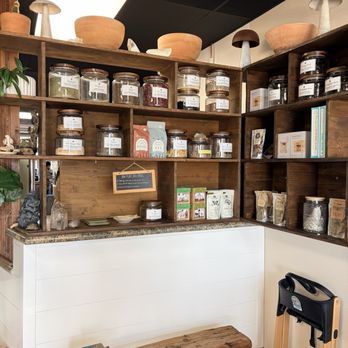 Organic Tree Juice Bar - Juice Bars & Smoothies Near Me - Dana Point, California Organic Tree Juice Bar - Juice Bars & Smoothies Near Me - Dana Point, California