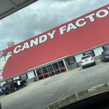 Redmon's Candy Factory - Candy Stores Near Me - Phillipsburg, Missouri