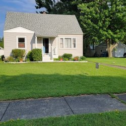T&N Contracting & Snow Removal - Lawn and Landscape customer of ours, beautiful property.