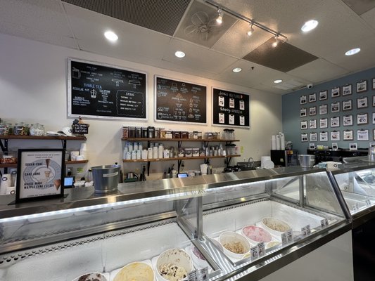 Sarah's Handmade Ice Cream River Road by null