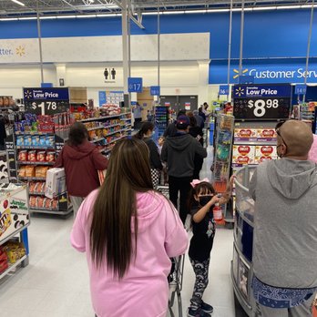 Walmart Supercenter - people shopping in a store - Grocery Near Me - Albuquerque, New Mexico Walmart Supercenter - people shopping in a store - Grocery Near Me - Albuquerque, New Mexico