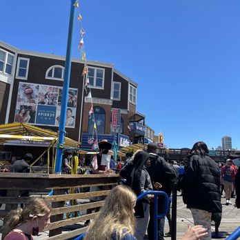 Pier 39 - Shops & restaurants - Marinas Near Me Pier 39 - Shops & restaurants - Marinas Near Me