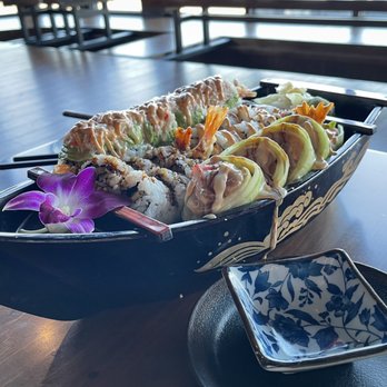 Bash Original Izakaya - Sushi Bars Near Me - Detroit, Michigan