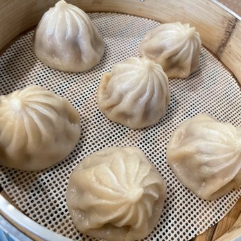 Yu Noodles - Pork Soup Dumplings (6pcs) - Chinese Near Me - Herndon, Virginia Yu Noodles - Pork Soup Dumplings (6pcs) - Chinese Near Me - Herndon, Virginia