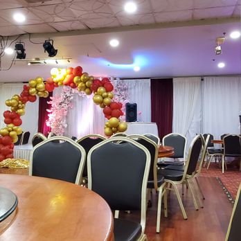 Joyale Seafood Restaurant - Party room - Seafood Near Me - Seattle, Washington