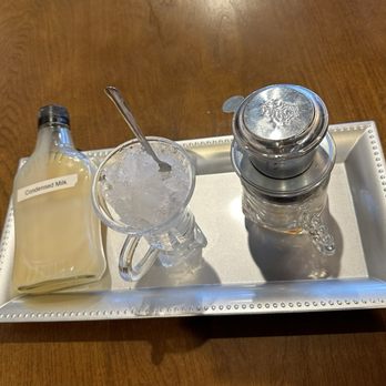 Ca Phe Phin - Coffee & Tea Near Me - Sacramento, California