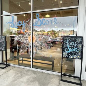 Barnes & Noble - Lucy score event window front - Bookstores Near Me - Doylestown, Pennsylvania