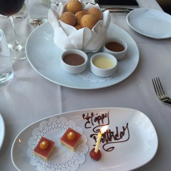 Robert - Loved the sugared doughnuts! - New American Near Me - New York, New York