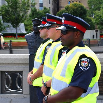 Parent Inspections - We offer rebates to first responders, frontline healthcare workers, and active or retired members of the Canadian Forces. - Home Inspectors Near Me - Ottawa, Ontario