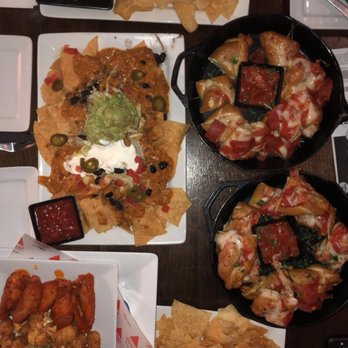 Dave & Buster's Ala Moana - Arcades Near Me - Honolulu, Hawaii