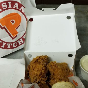 Popeyes Louisiana Kitchen - My food without catchup jelly or any sauce. Just chicken coleslaw and bad service. - Chicken Wings Near Me - Silver Spring, Maryland