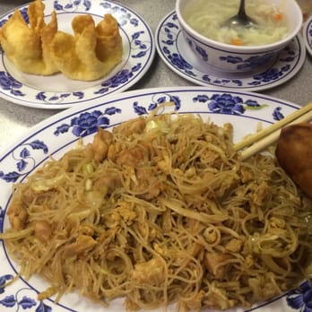 Fortune Palace - chicken rice noodle! - Chinese Near Me - Lincoln, Nebraska