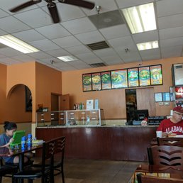 the interior of a fast food restaurant