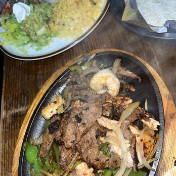 Fridas Fresh Mex & Cantina - Fajita Trio - steak, shrimp, chicken - Tacos Near Me - Ormond Beach, Florida Fridas Fresh Mex & Cantina - Fajita Trio - steak, shrimp, chicken - Tacos Near Me - Ormond Beach, Florida