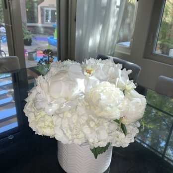 Moss Flowers and Garden - Event Planning & Services Near Me