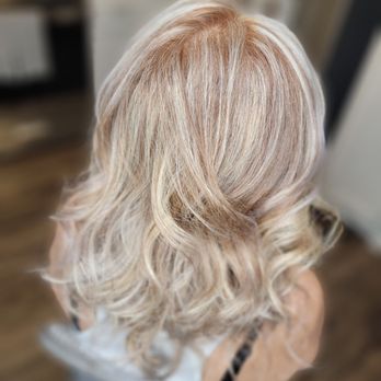 Hairdusa_Millz - Highlights - Hair Stylists Near Me - El Monte, California Hairdusa_Millz - Highlights - Hair Stylists Near Me - El Monte, California