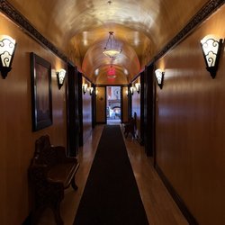 Pacific Waters Spa - Hallway to massage rooms