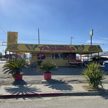 Roberta's Taqueria - Mexican Near Me - Williams, California