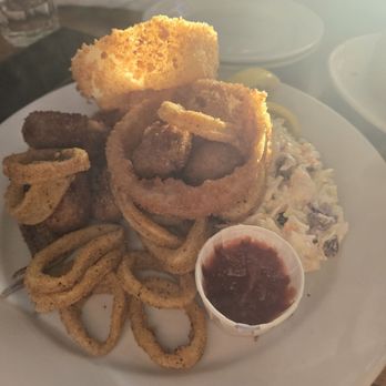 Santa Barbara Shellfish Company - Fried combination - Seafood Near Me - Santa Barbara, California