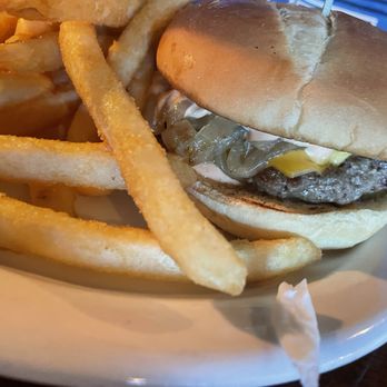 The Forum - Juicy Lucy burger - Pubs Near Me - Puyallup, Washington