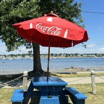 Clam Shack - Tables are available and there are a decent number. We had lunch here on a Friday around 12:30 - Seafood Near Me - Salem, Massachusetts