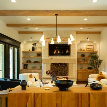 Jarrell Signature - Warm Scandinavian inspired transitional living room - General Contractors Near Me - Paradise, Texas