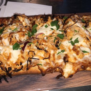 Ballast Point Brewing Long Beach - BBQ chicken flatbread - Breweries Near Me - Long Beach, California