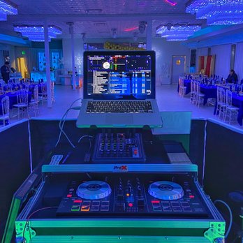 DJ Jman - Sweet 16 Celebration - Adela Banquet Hall (San Fernando, CA) - DJs Near Me DJ Jman - Sweet 16 Celebration - Adela Banquet Hall (San Fernando, CA) - DJs Near Me