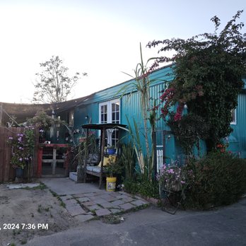 Sunrise Mobile Home and RV Park - Mobile home - Mobile Home Parks Near Me - Modesto, California