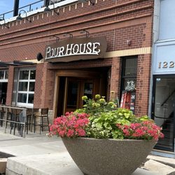 Pourhouse - Great Location in Downtown Loveland!