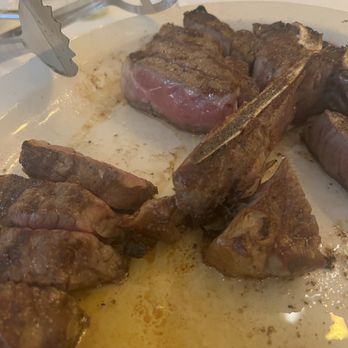 Fair Lawn Fine Dining - Porterhouse for 2. Perfectly cook with great flavor - Steakhouses Near Me - Fair Lawn, New Jersey