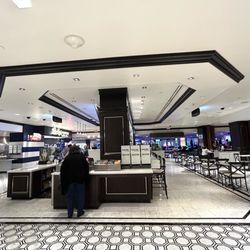 Fulton Street Food Hall - Dining Area