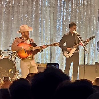 THE RITZ - Updated May 2025 - 309 Photos & 198 Reviews - 2820 ...