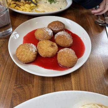 Cafe Flora - Beignets - Vegetarian Near Me - Seattle, Washington