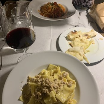 Il Chianti - Wine Bars Near Me - Rome, RM Il Chianti - Wine Bars Near Me - Rome, RM