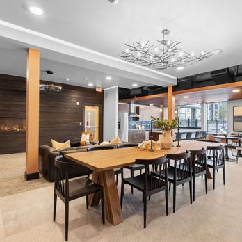 Solis at Petrosa - Solis at Petrosa, Resident Lounge - Apartments Near Me - Bend, Oregon Solis at Petrosa - Solis at Petrosa, Resident Lounge - Apartments Near Me - Bend, Oregon