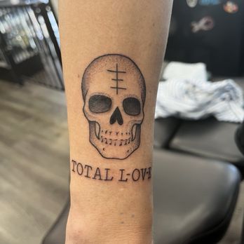 Blue Collar Tattoo - Tattoo Near Me - Costa Mesa, California Blue Collar Tattoo - Tattoo Near Me - Costa Mesa, California