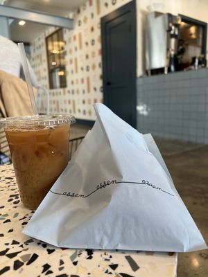 Essen Bakery by null