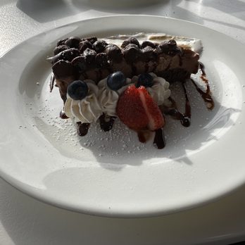 Libbey's Coastal Kitchen and Cocktails - Mud Cake - New American Near Me - Stevensville, Maryland Libbey's Coastal Kitchen and Cocktails - Mud Cake - New American Near Me - Stevensville, Maryland