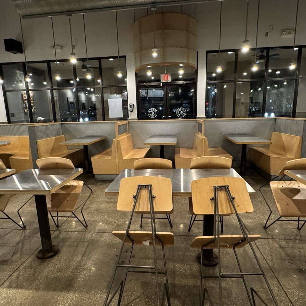 Chipotle Mexican Grill - Dining room unkept. Food debris on and under tables. - Mexican Near Me - Daytona Beach, Florida Chipotle Mexican Grill - Dining room unkept. Food debris on and under tables. - Mexican Near Me - Daytona Beach, Florida
