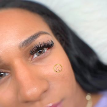 Luxury & Prestige Glam - Eyelash extensions- Hybrid Wispy set in cat style - Eyelash Service Near Me - Woodbridge, Ontario Luxury & Prestige Glam - Eyelash extensions- Hybrid Wispy set in cat style - Eyelash Service Near Me - Woodbridge, Ontario