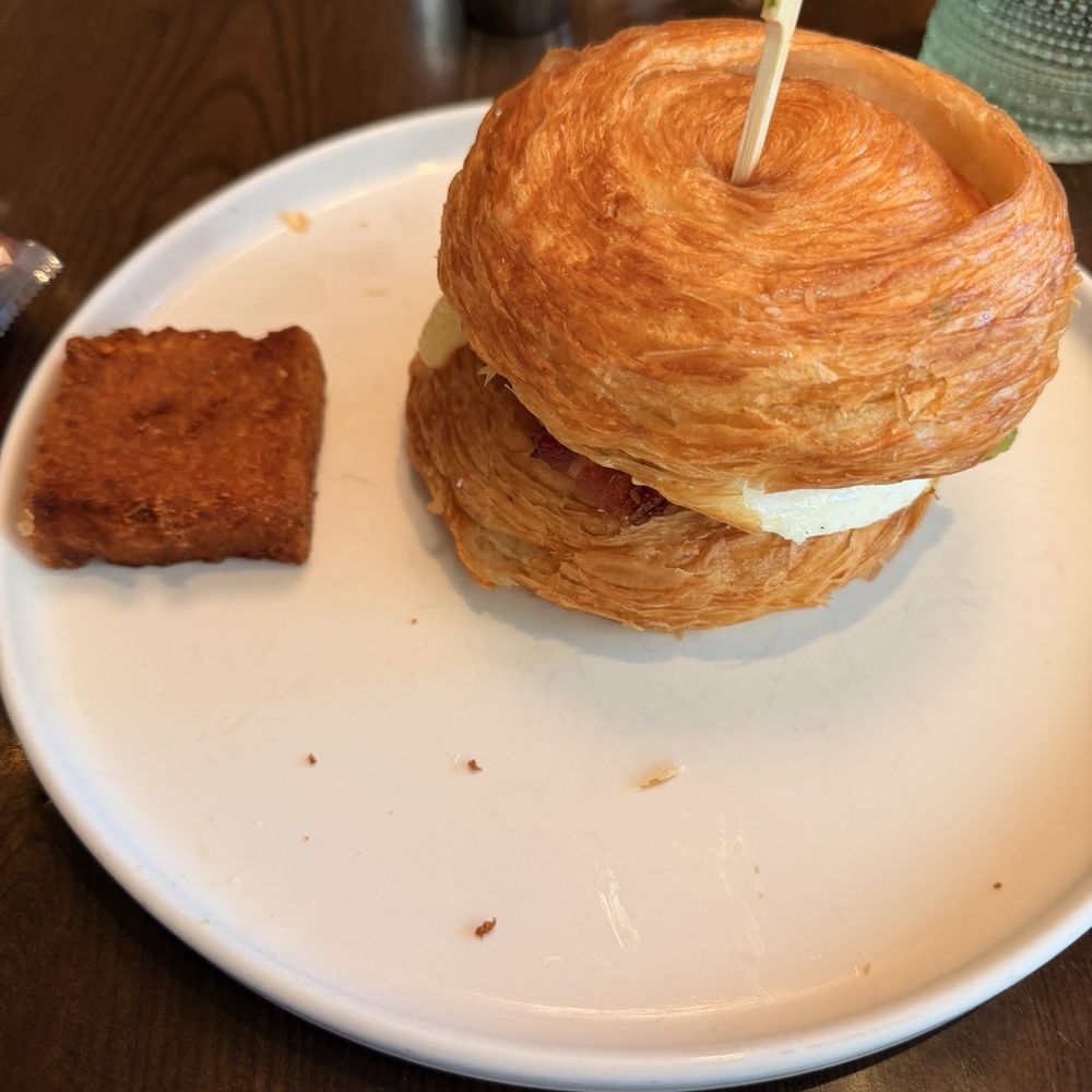 Salt & Ivy - Breakfast sandwich - New American Near Me - Las Vegas, Nevada Salt & Ivy - Breakfast sandwich - New American Near Me - Las Vegas, Nevada