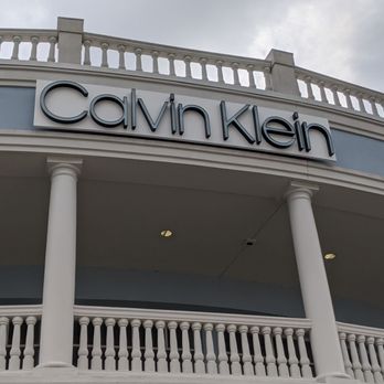 Calvin Klein - Calvin Klein - Men's Clothing Near Me - North Charleston, South Carolina Calvin Klein - Calvin Klein - Men's Clothing Near Me - North Charleston, South Carolina