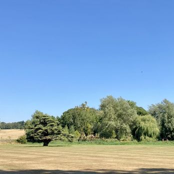 Stratfield Saye Estate - Stratfield Saye view from house - Landmarks & Historical Buildings Near Me